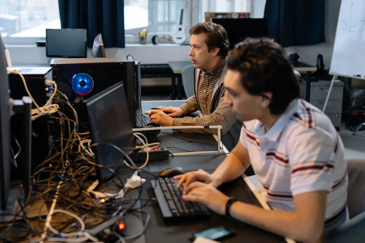 OpenAI, Anthropic Probe Tens of Thousands of AI Safety Incidents